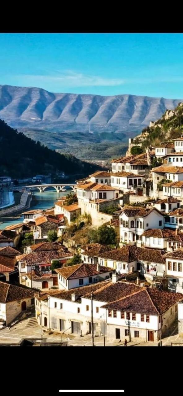 Guest House Cela City Centre Berat Exterior foto
